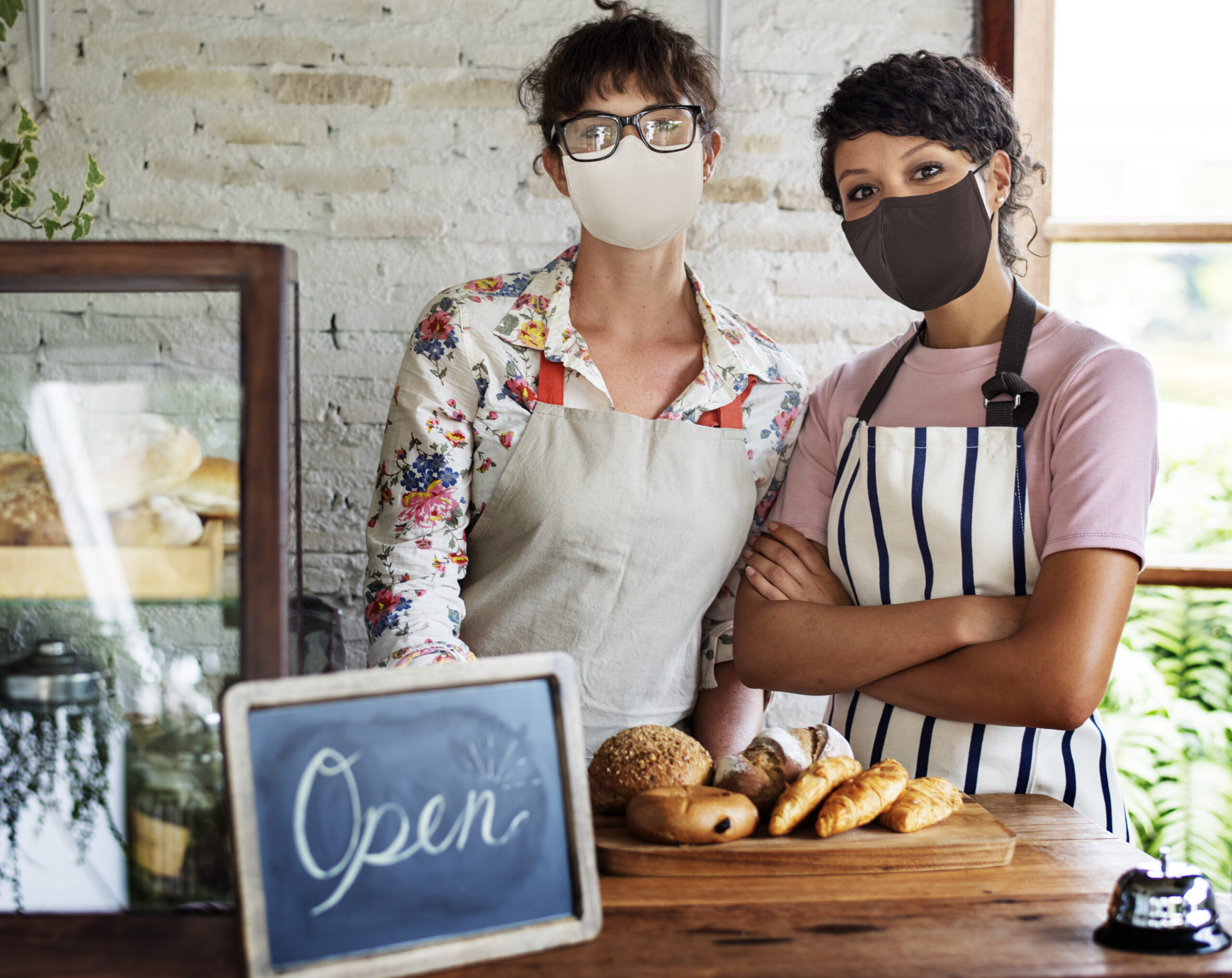 How small start-ups can level the playing field against established competitors
