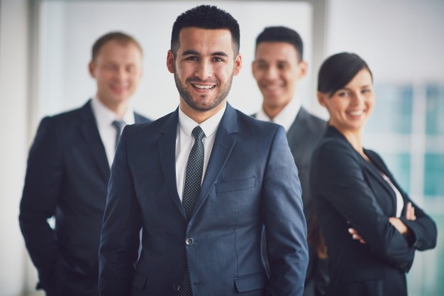 Managing Field Workers in Your Construction Business